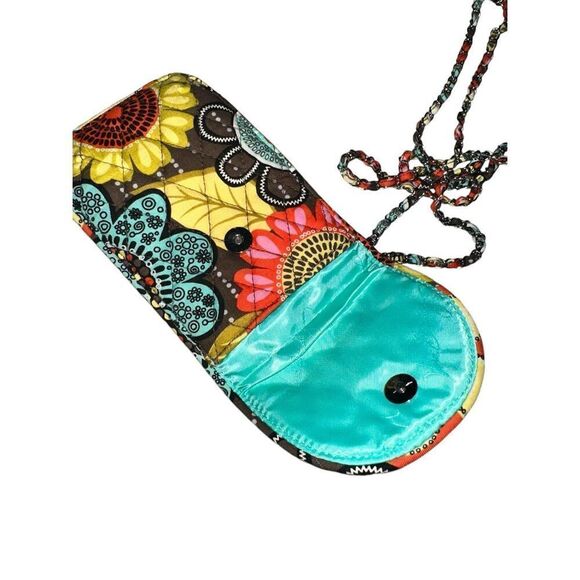 Beautiful VERA BRADLEY Flower Shower Smartphone Chain Strap Pouch Crossbody Purs - Picture 14 of 15